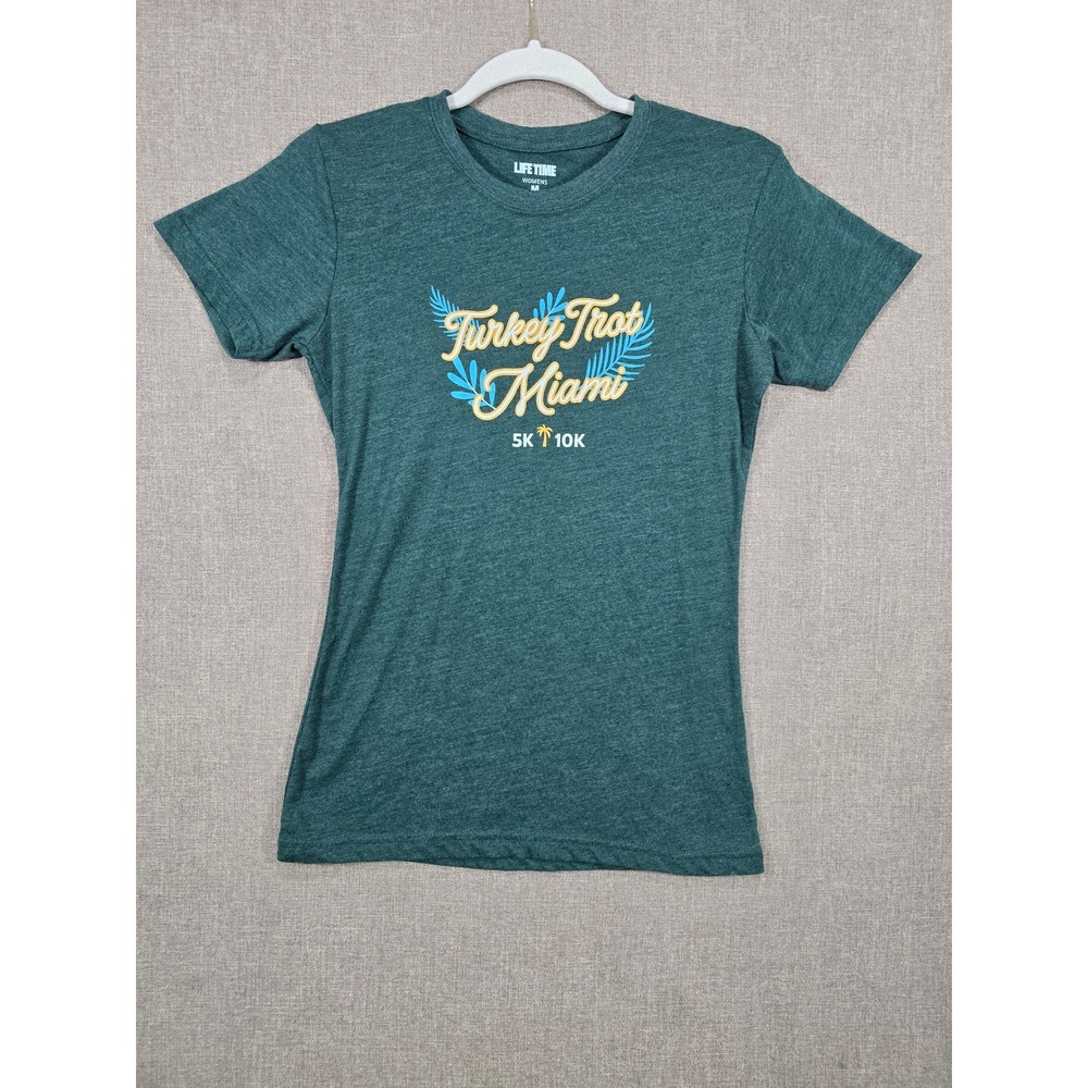Life Time Turkey Trot Miami 5K 10K Womens T-Shirt Medium Green Graphic Tee